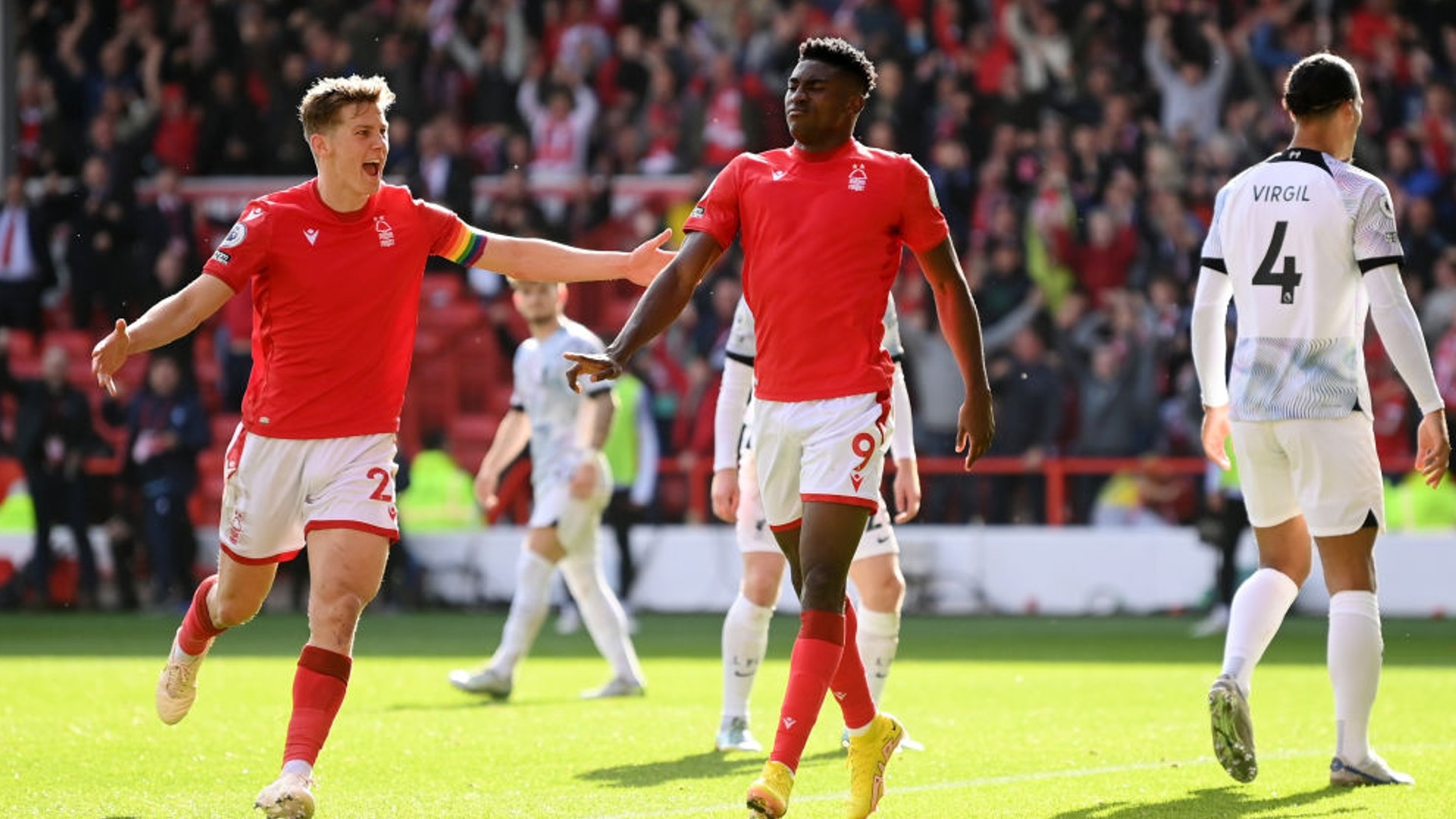 不算顶尖 不算顶尖